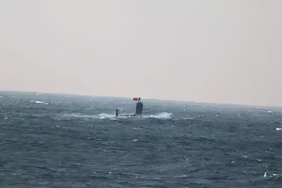 揭秘中國(guó)海軍的驕傲，151艦究竟是何艦？，揭秘中國(guó)海軍的驕傲，神秘戰(zhàn)艦揭秘——中國(guó)海軍的驕傲，究竟何為中國(guó)海軍的驕傲——揭秘中國(guó)海軍的151艦。