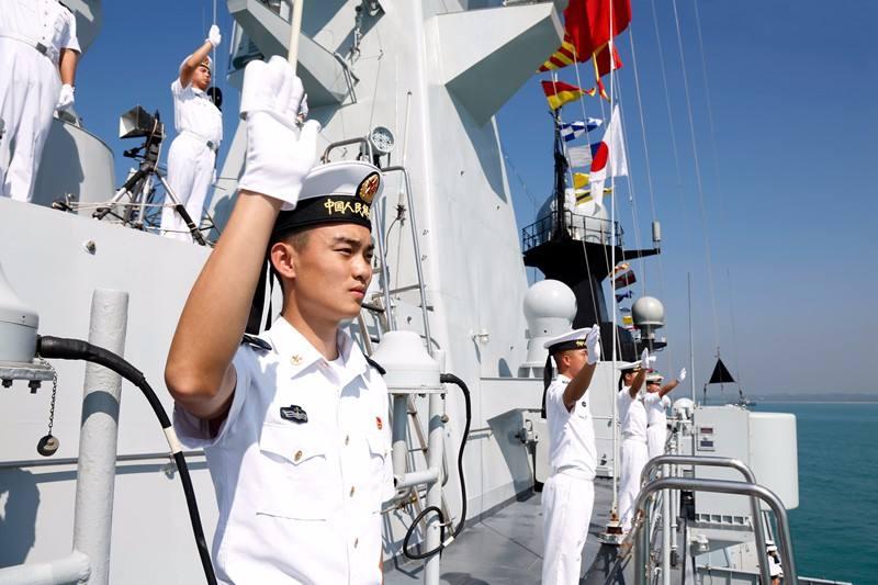 艦艇圖片，探索海洋的壯麗瞬間，探索海洋壯麗瞬間的艦艇圖片集