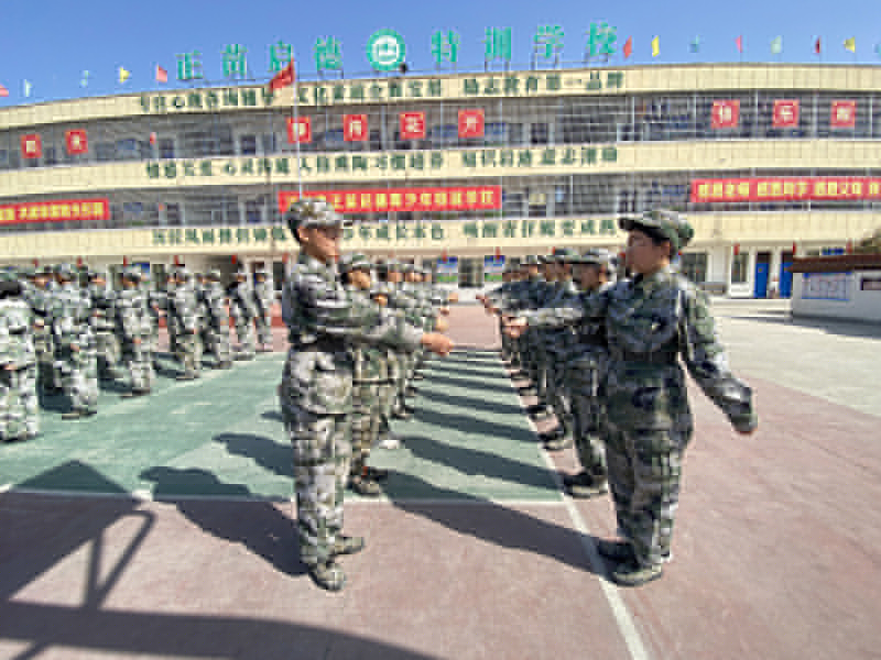 軍事化管理學校哪里好，深度解析優(yōu)秀軍事化管理學校的特點與優(yōu)勢