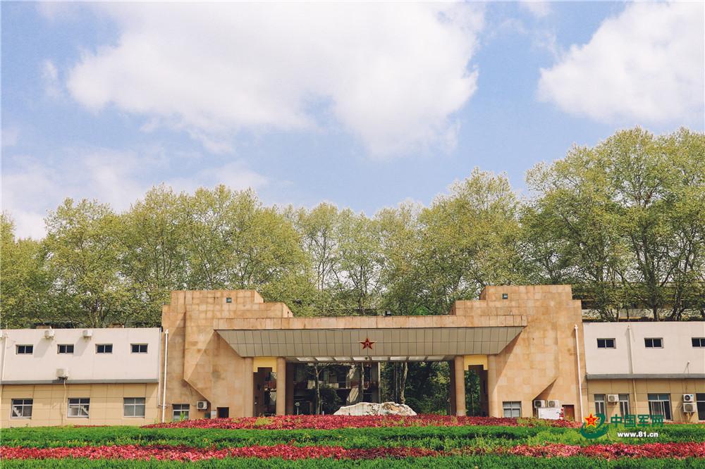 國防科技大學(xué)怎么樣，一所卓越的高等軍事學(xué)府，國防科技大學(xué)，卓越的高等軍事學(xué)府