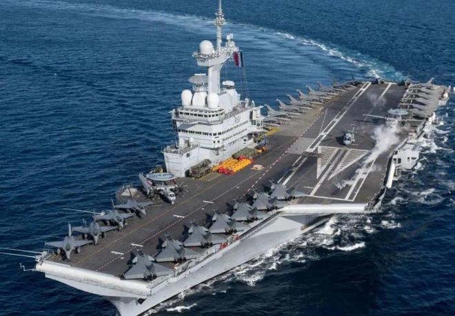 揭秘中國海軍新利器，005航母大小尺寸詳解，揭秘中國海軍新利器，005航母尺寸詳解