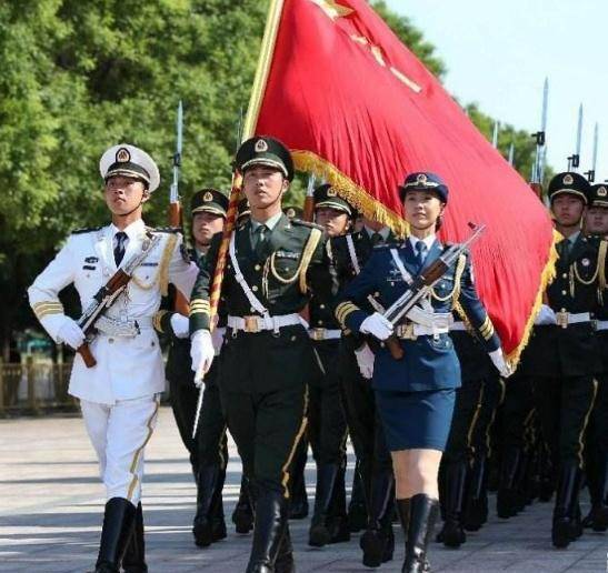 國(guó)慶大閱兵，幾年舉行一次？深度解析背后的意義與歷程，國(guó)慶大閱兵，深度解析舉行頻率與背后的意義與歷程