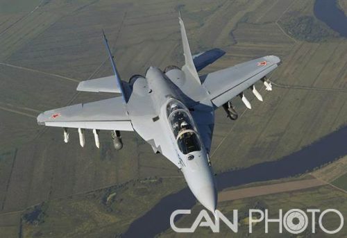 米格28戰(zhàn)斗機(jī)，速度與力量的完美結(jié)合，米格28戰(zhàn)斗機(jī)，速度與力量的天空霸主