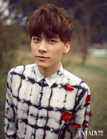 李易峰個(gè)人資料介紹，李易峰個(gè)人資料揭秘