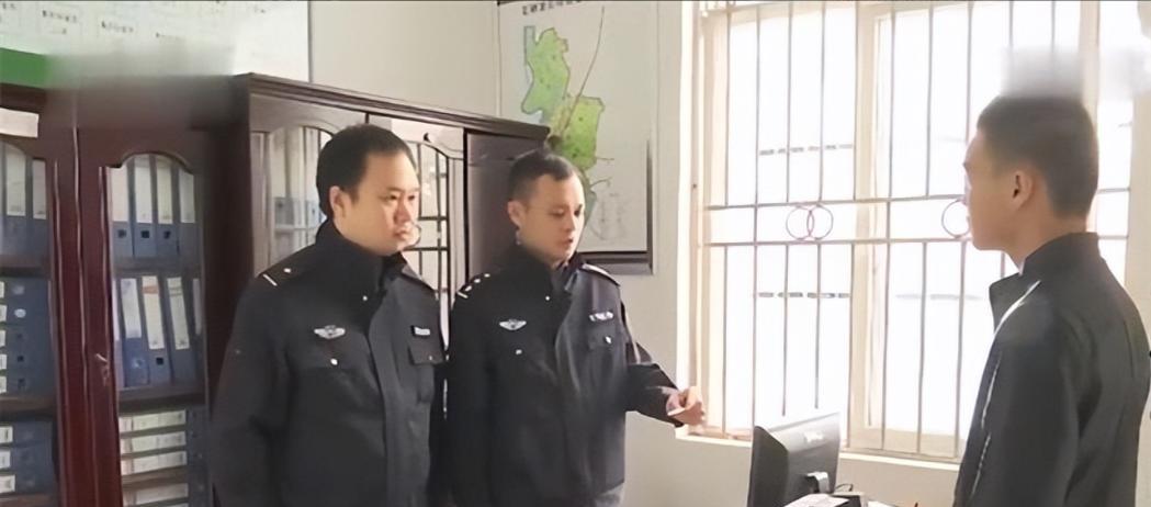 參軍，人生的選擇與擔(dān)當(dāng)，參軍，人生的選擇與肩負(fù)重任的擔(dān)當(dāng)
