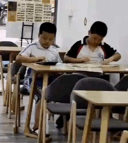 男生對女生身體的吸引力究竟體現(xiàn)在哪里？——探索饞意背后的真實需求，男生對女生身體的吸引力，探索背后的真實需求與饞意之源