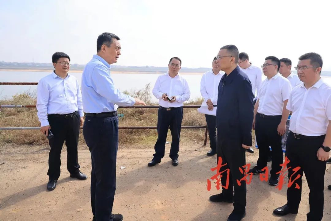 劉伯溫一肖期期中鳳凰網(wǎng)——揭秘傳奇人物與媒體巨頭的不解之緣，劉伯溫與鳳凰網(wǎng)的不解之緣，傳奇人物與媒體巨頭揭秘