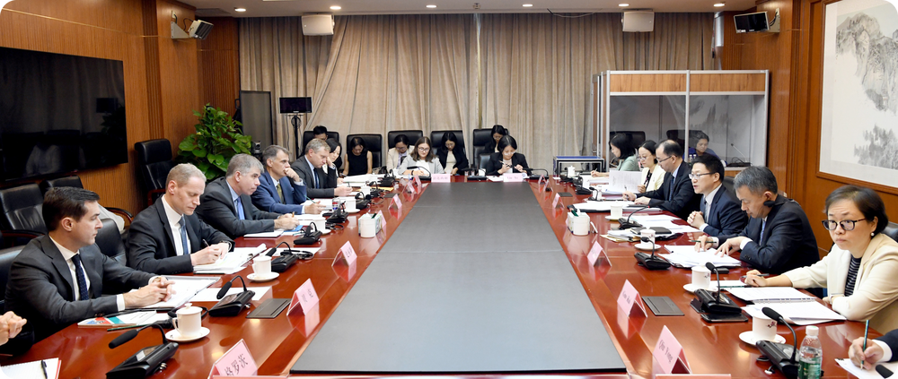 澳門彩票中的秘密，探索4949一肖一特一中現(xiàn)象，澳門彩票秘密揭秘，探索一肖一特一中現(xiàn)象在4949里的玄機(jī)