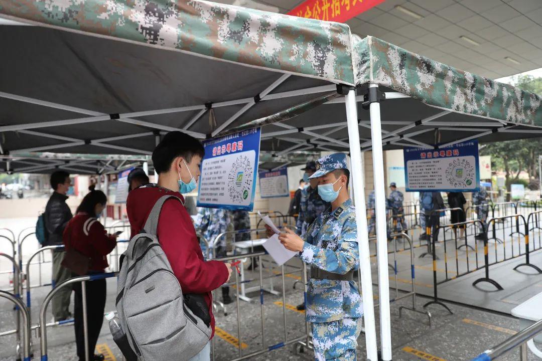 中國海軍艦艇一覽表2022，實(shí)力展示與未來展望，中國海軍艦艇實(shí)力展示與未來展望，2022年一覽表