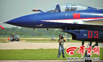 殲-10戰(zhàn)斗機(jī)的時(shí)速，探索中國(guó)頂尖戰(zhàn)機(jī)的速度與性能，探索中國(guó)頂尖戰(zhàn)機(jī)殲-10的速度與性能之巔